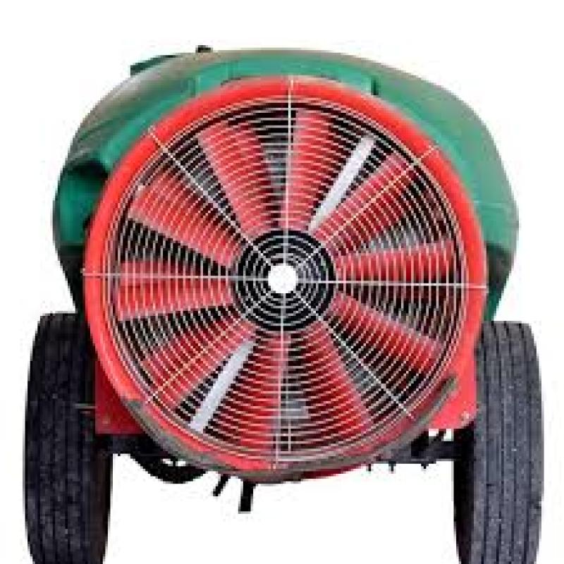 سمپاش تراکتوری