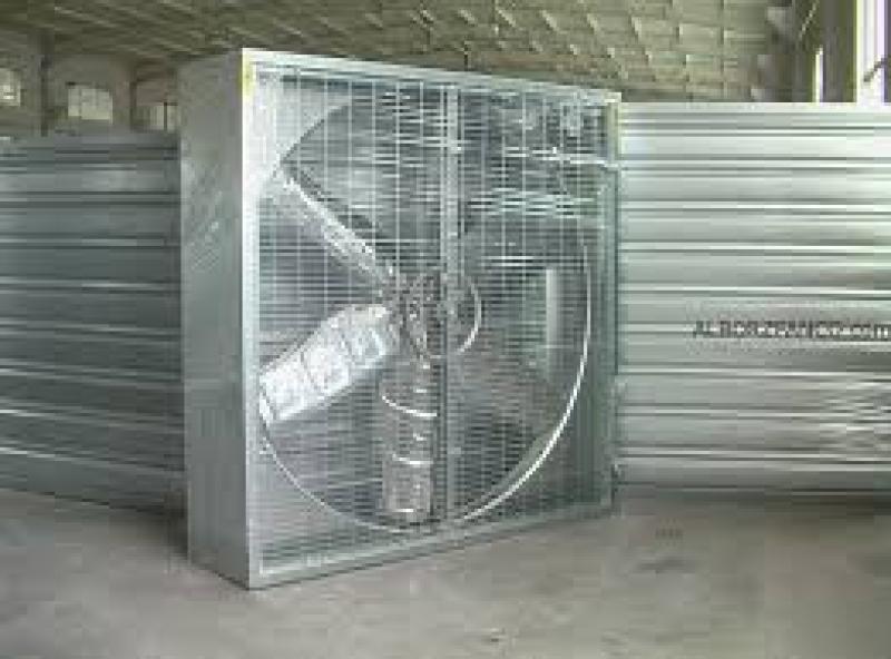 راهنمای خرید هواکش مرغداری مناسب برای بهینه سازی سیستم تهویه مرغداری