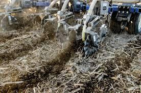 خاک‌ورزی دقیق جایگزینی مناسب برای خاک‌ورزی در عمق یکنواخت، جهت صرفه‌جویی در مصرف انرژی