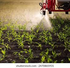 انواع آفت‌کش‌های مورد استفاده در کشاورزی