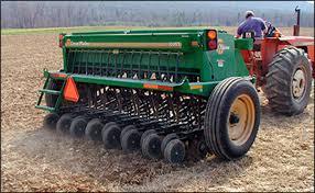 کاشت یونجه و استراتژی‌های مدیریتی