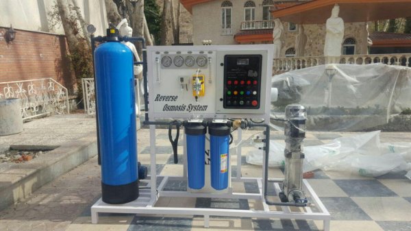 دستگاه تصفیه آب صنعتی و کشاورزی 5 متر مکعب در شبانه روز