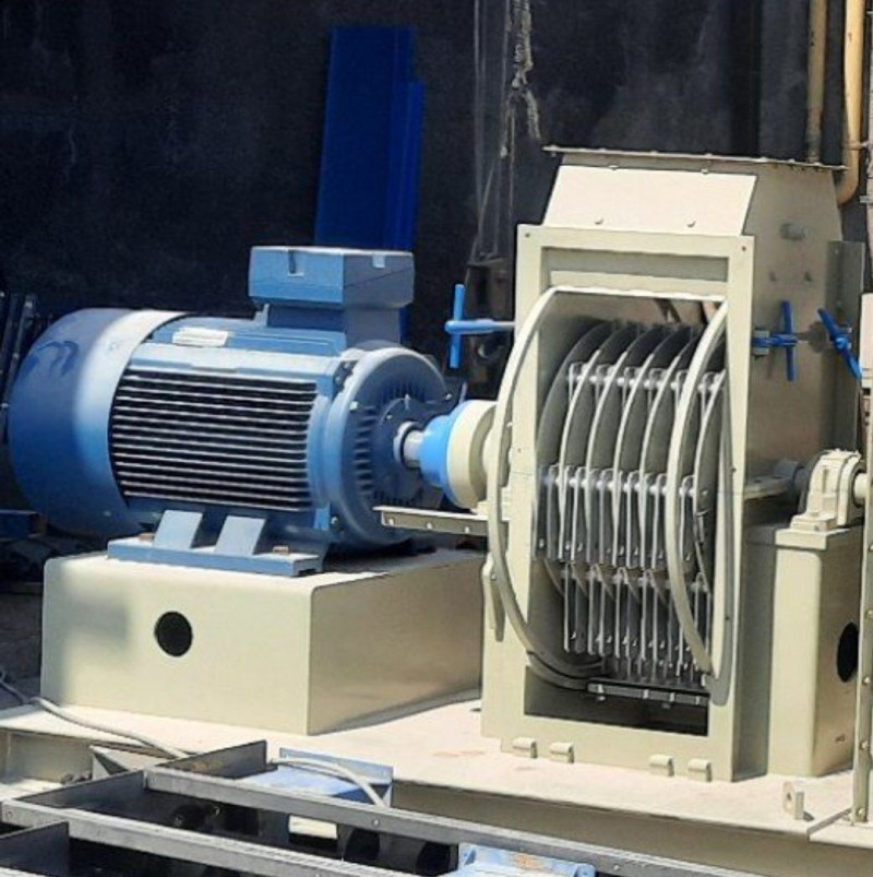 آسیاب چکشی  10 و 15 تن در ساعت