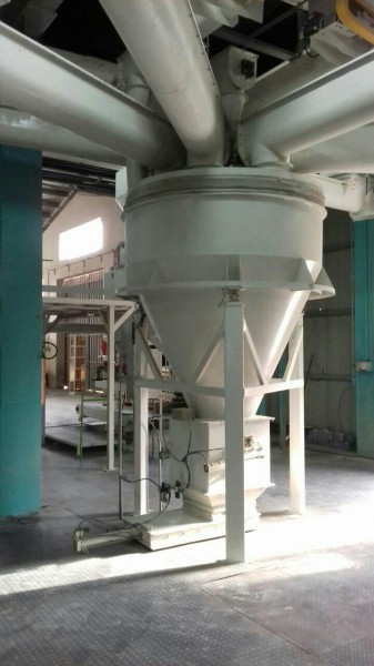 بالابر مرغداری