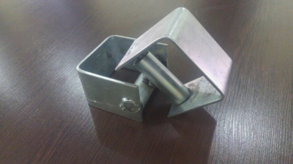 چهارشاخه بزرگ پنجره گلخانه