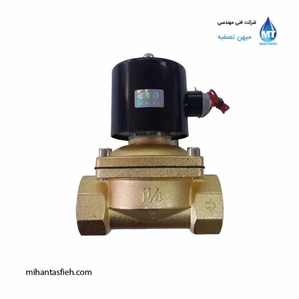 شیر برقی برنجی سایز 1 ¼ اینچ بوبین 220V یونی دی (UNI-D) مدل UW-35